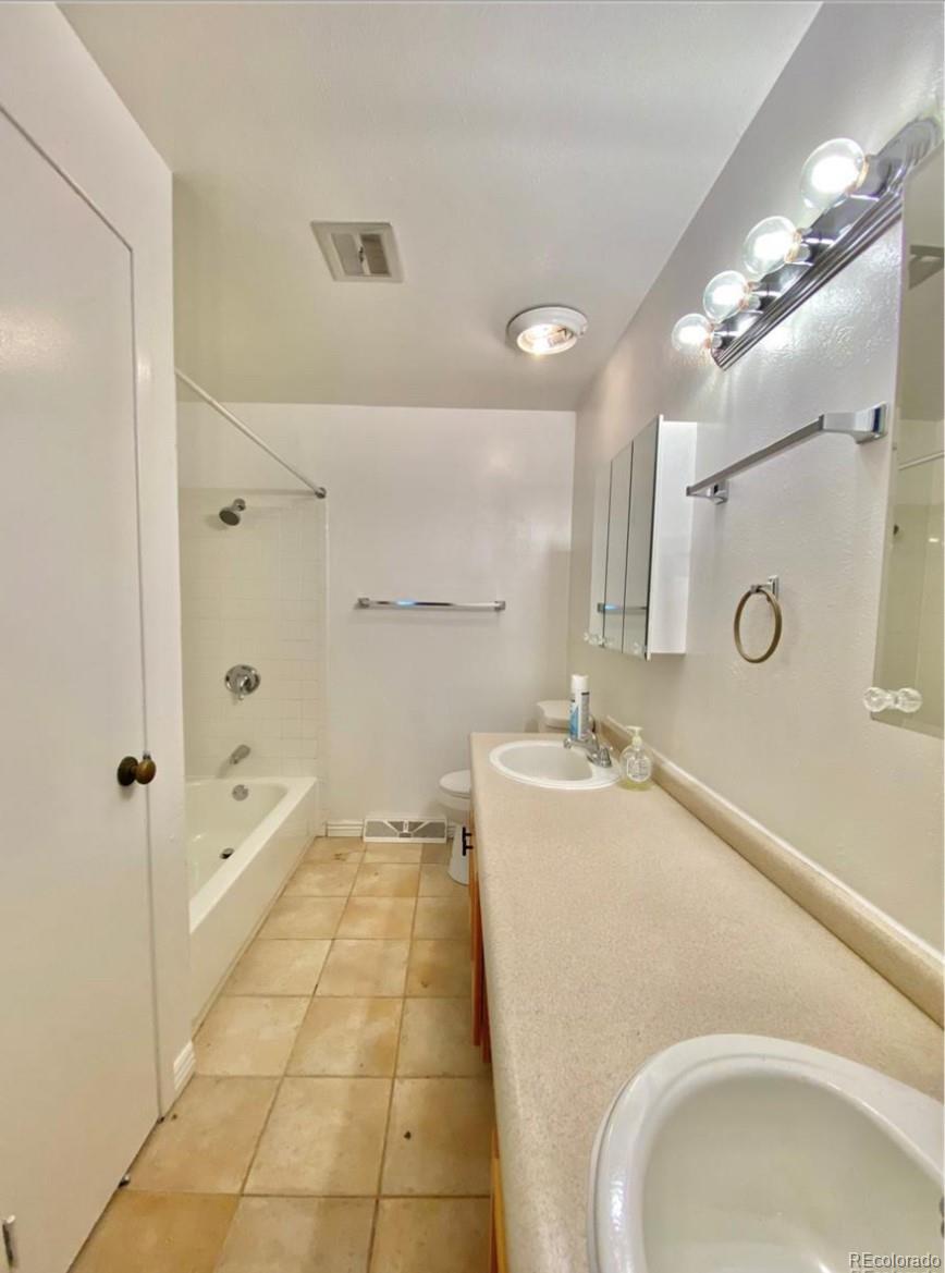 MLS Image #10 for 13024 e alaska place,aurora, Colorado