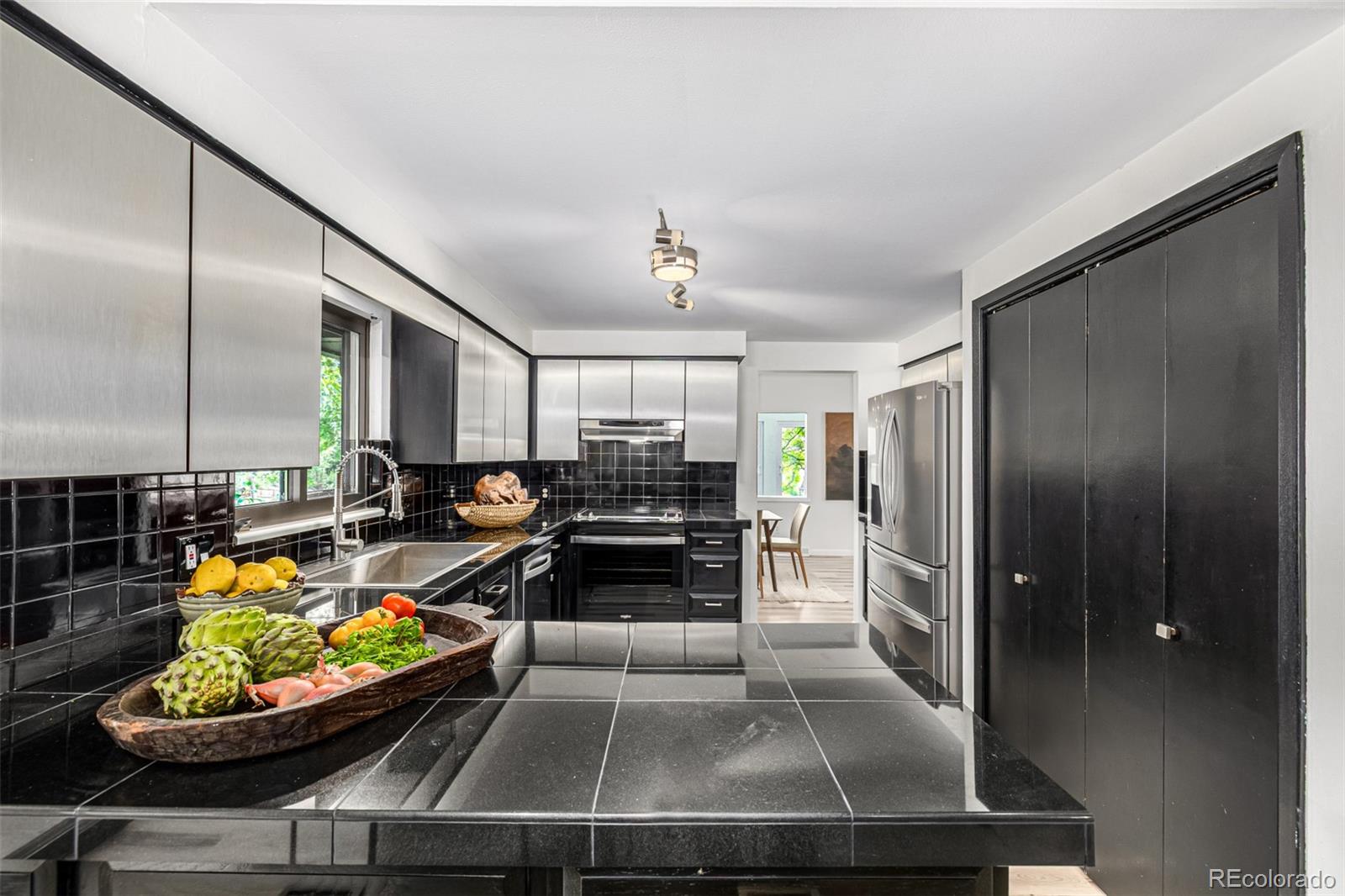 MLS Image #14 for 7234 s kendall court,littleton, Colorado