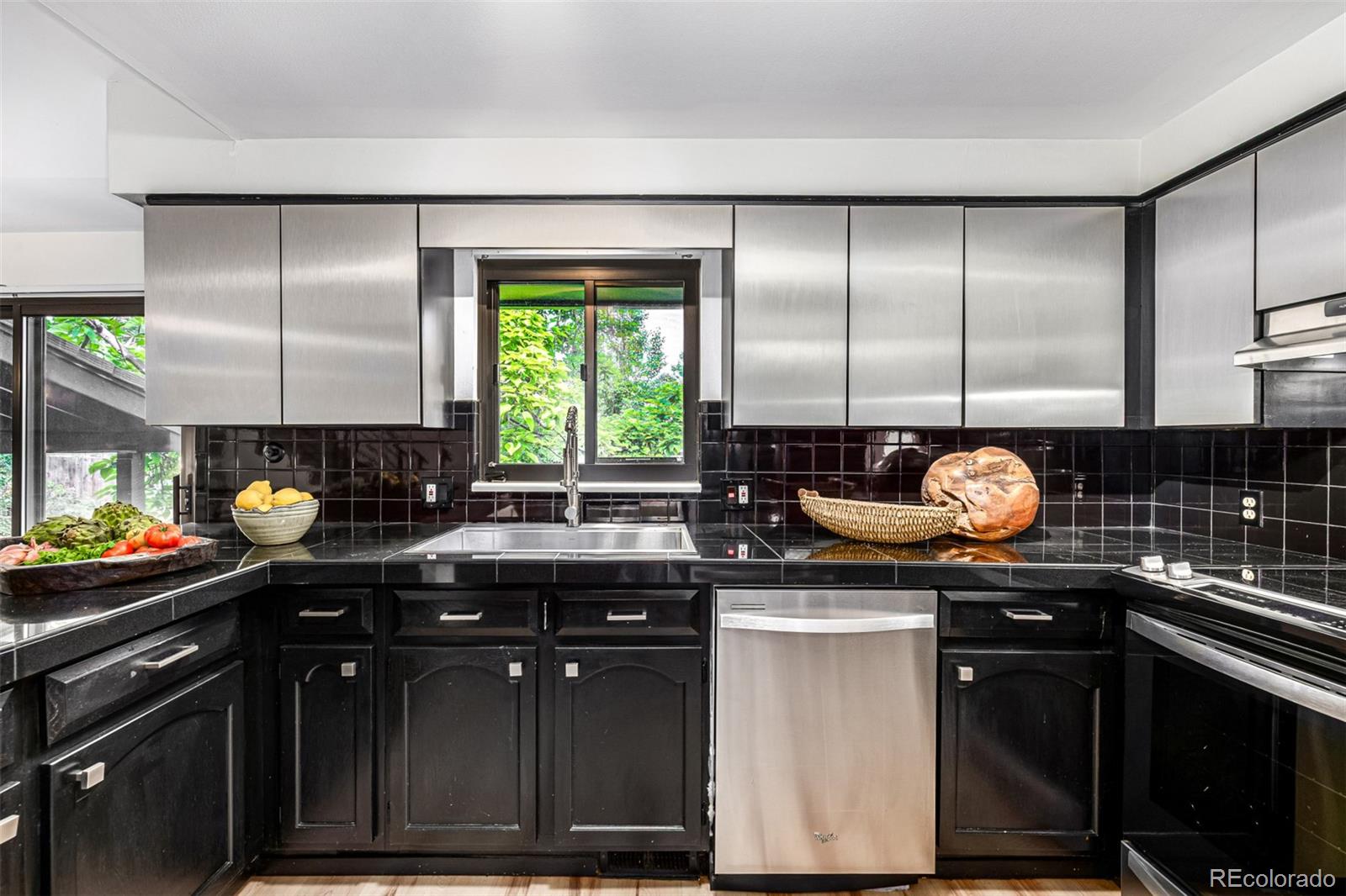 MLS Image #16 for 7234 s kendall court,littleton, Colorado