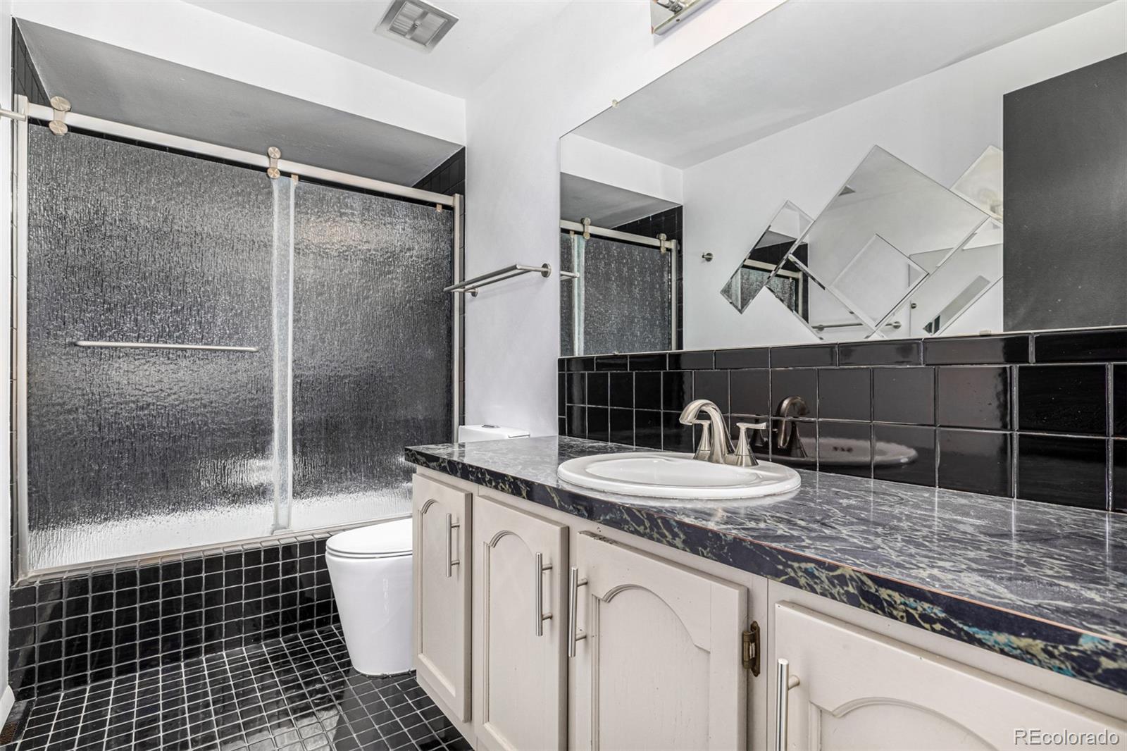 MLS Image #37 for 7234 s kendall court,littleton, Colorado