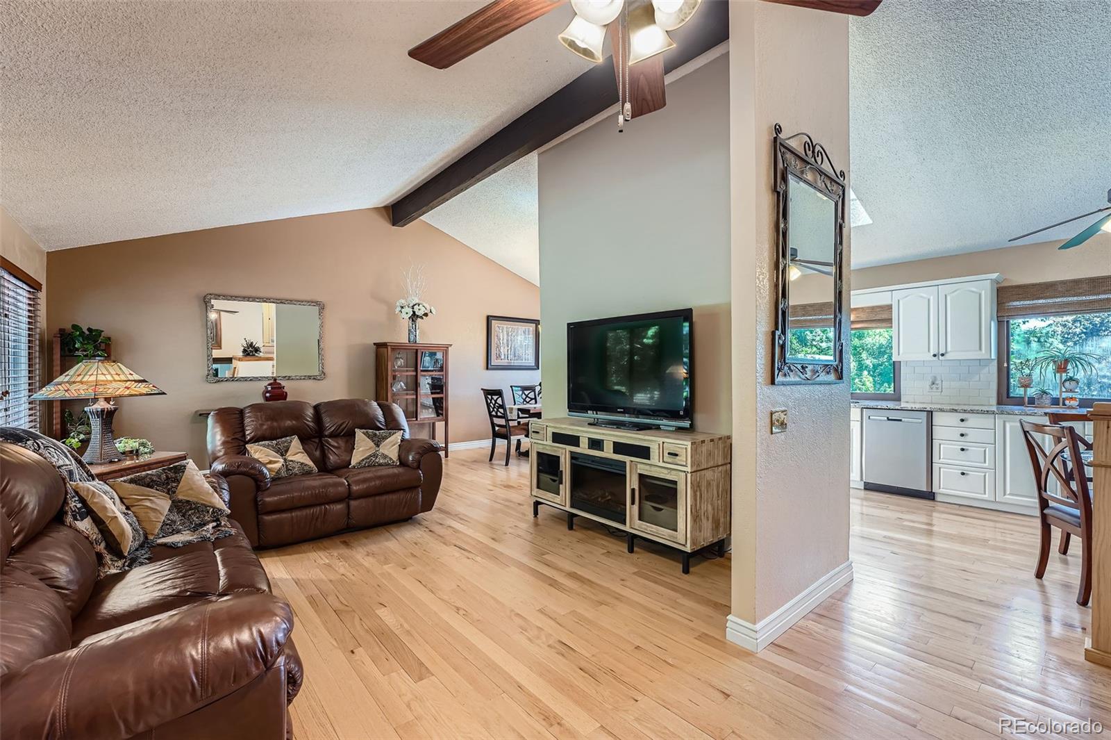 MLS Image #3 for 3752 s helena way,aurora, Colorado