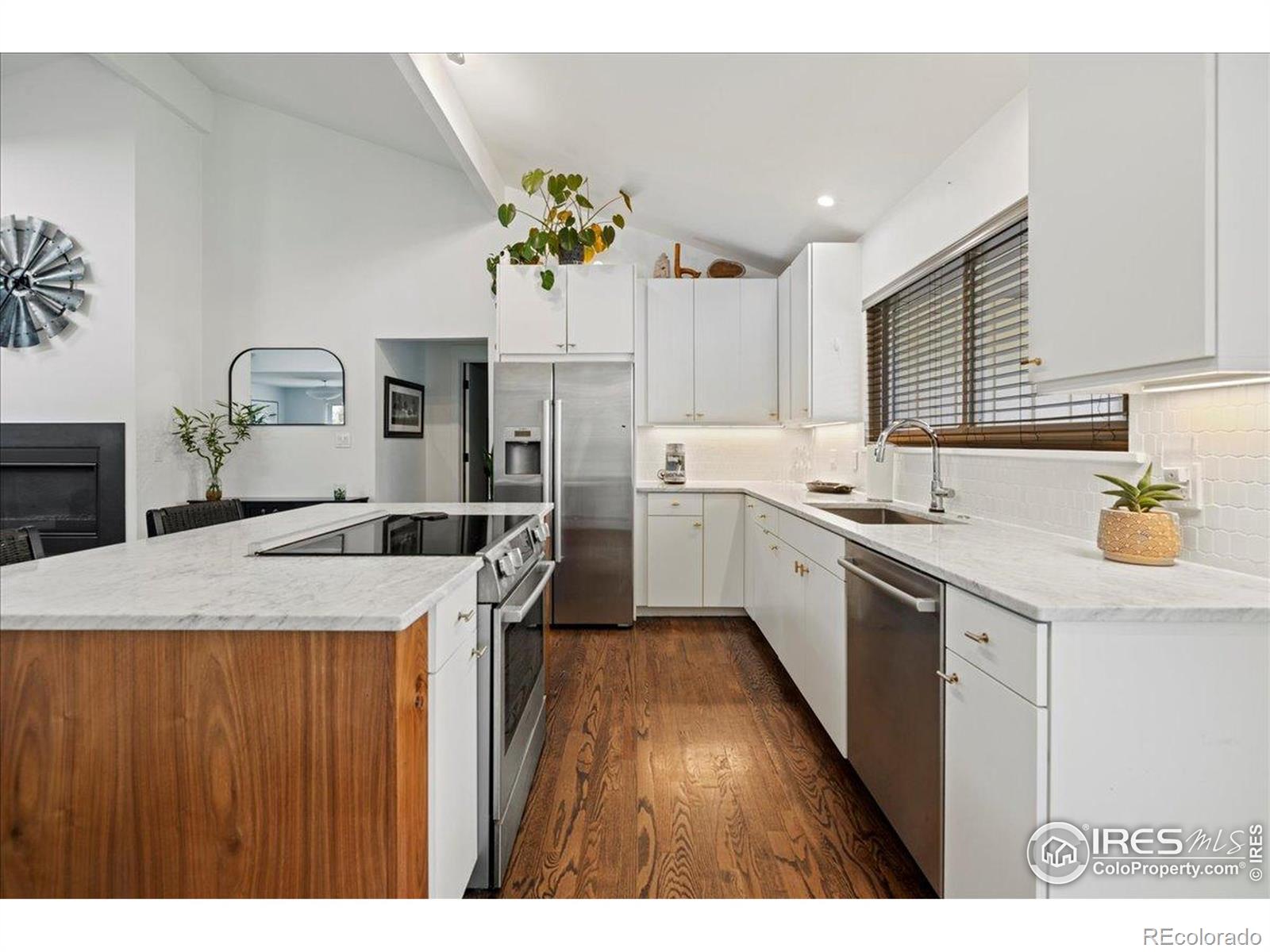 MLS Image #2 for 2652  sherwood circle,boulder, Colorado