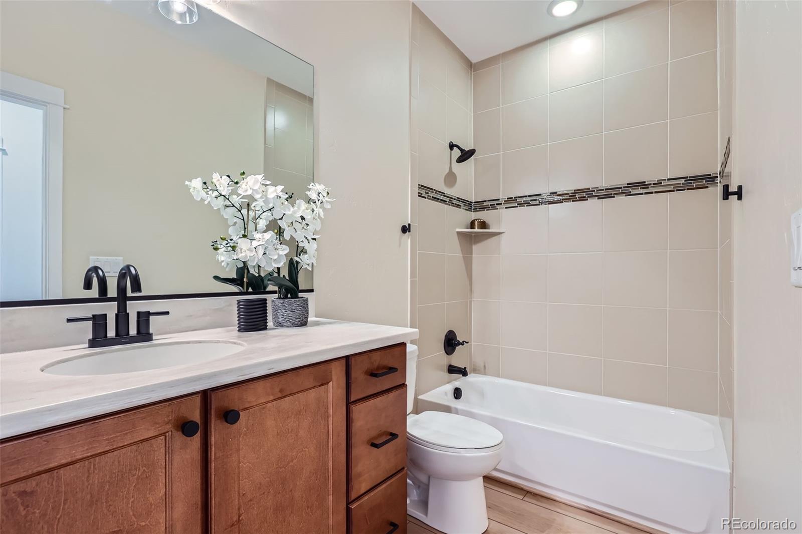 MLS Image #25 for 960  promontory circle,elizabeth, Colorado