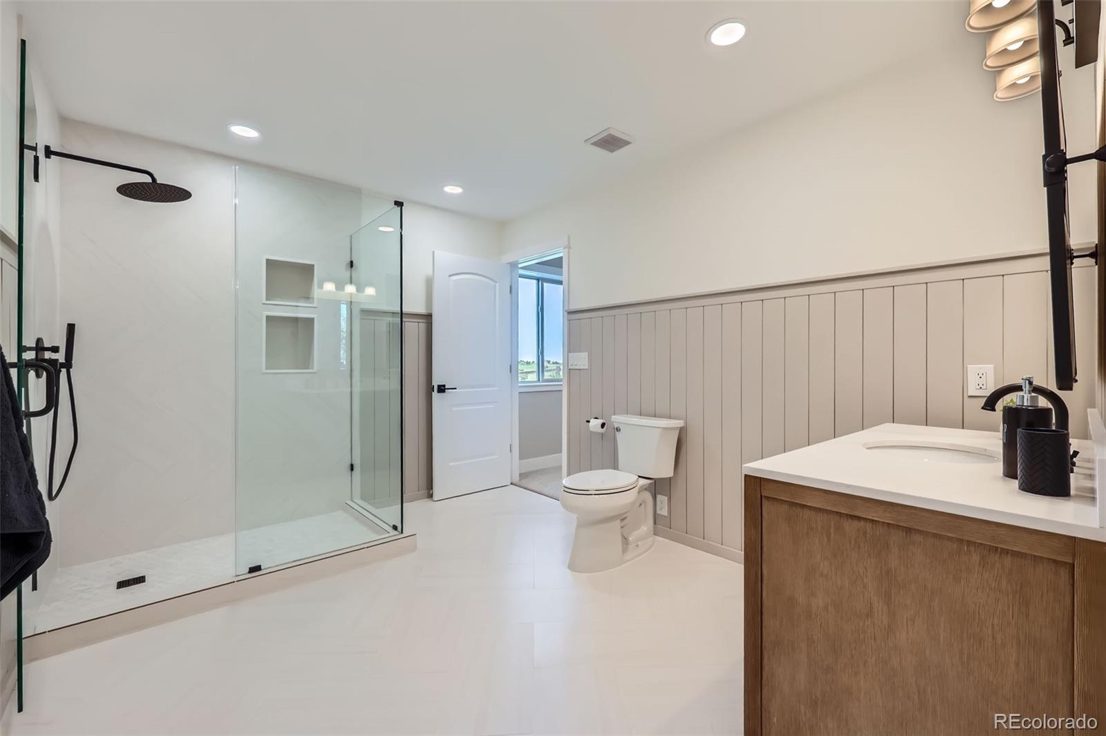 MLS Image #30 for 960  promontory circle,elizabeth, Colorado
