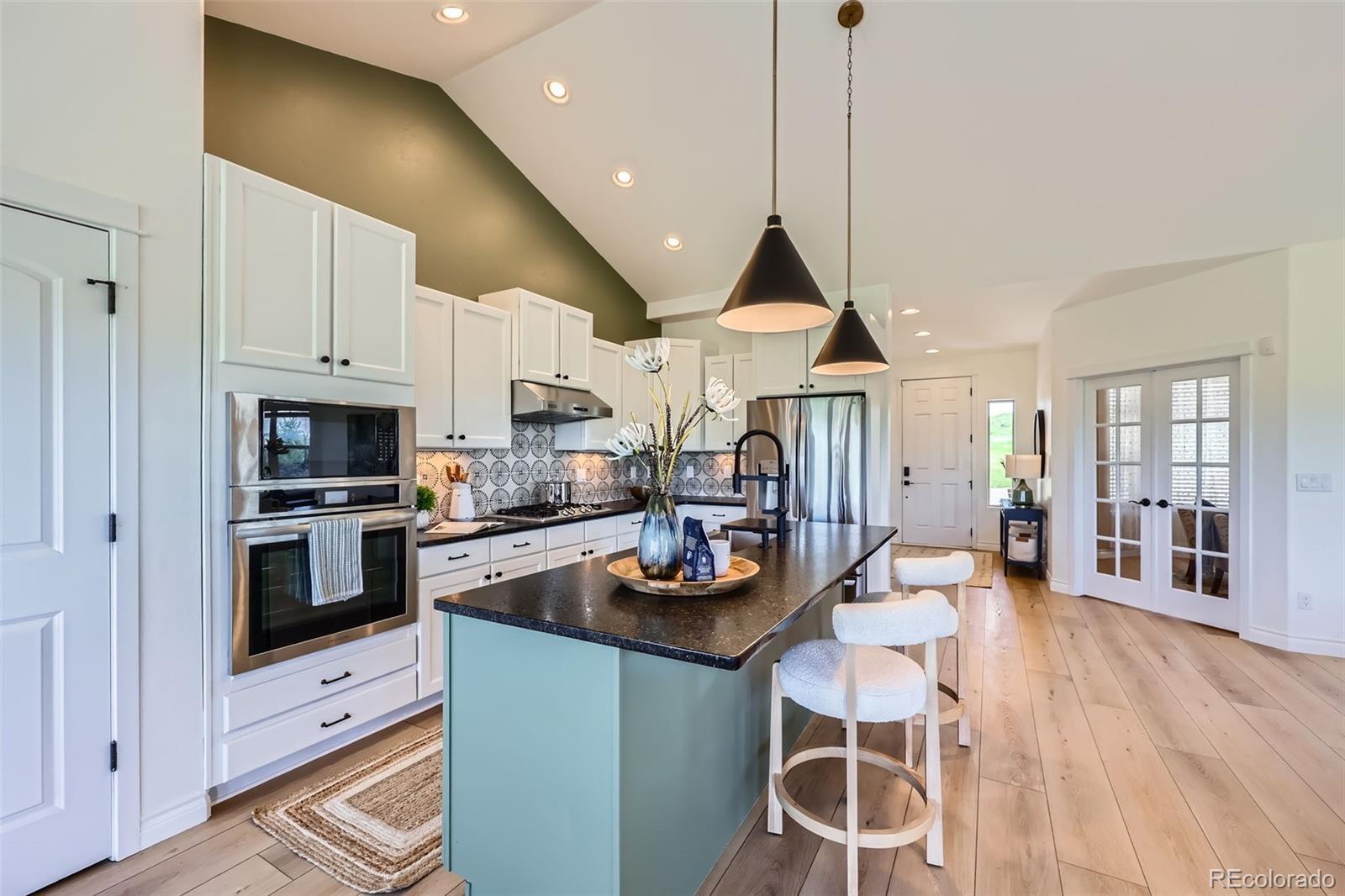 MLS Image #8 for 960  promontory circle,elizabeth, Colorado