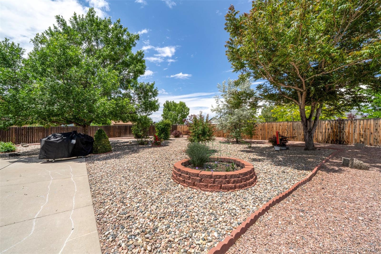 MLS Image #6 for 523 w hook drive,pueblo, Colorado