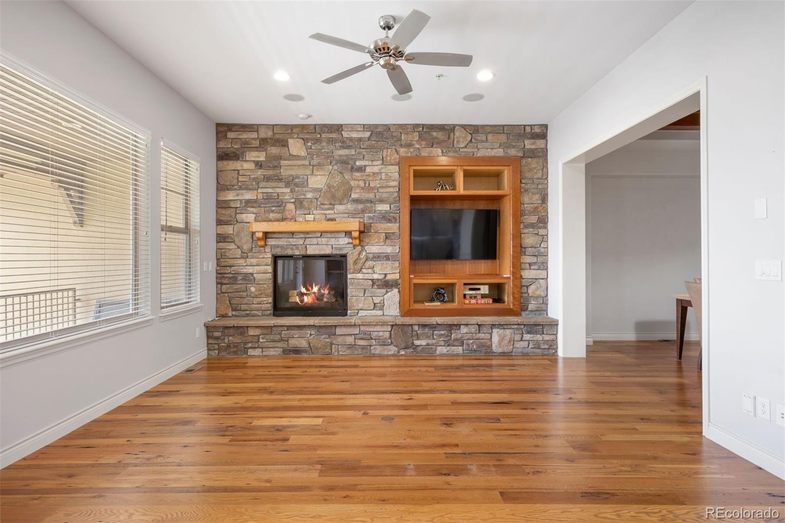 MLS Image #14 for 4364  chateau ridge lane,castle rock, Colorado