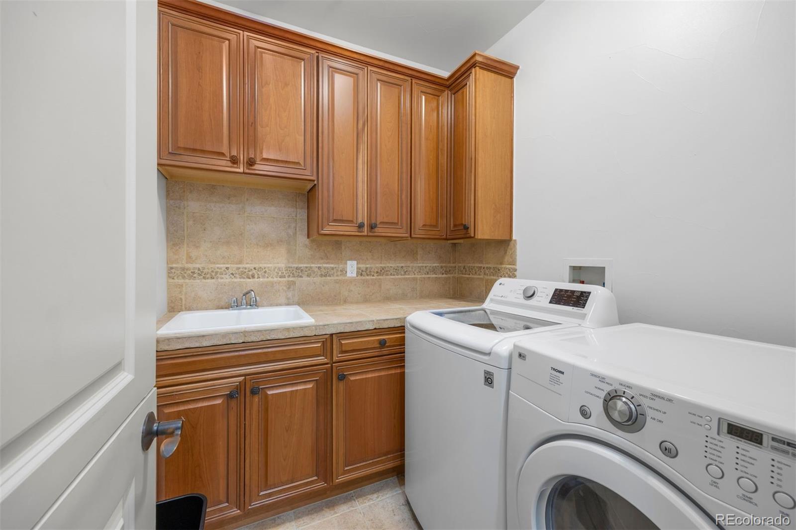 MLS Image #29 for 4364  chateau ridge lane,castle rock, Colorado