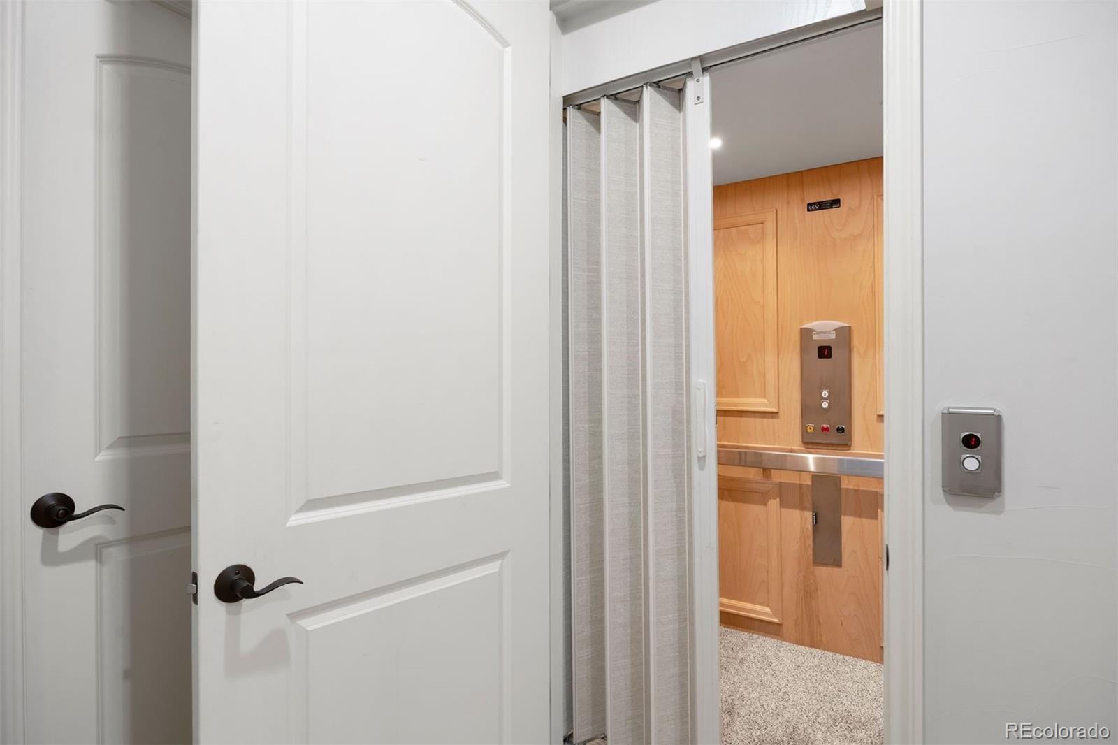 MLS Image #39 for 4364  chateau ridge lane,castle rock, Colorado