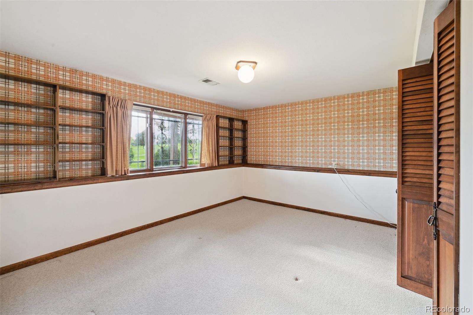 MLS Image #26 for 11621  shoshone way,denver, Colorado