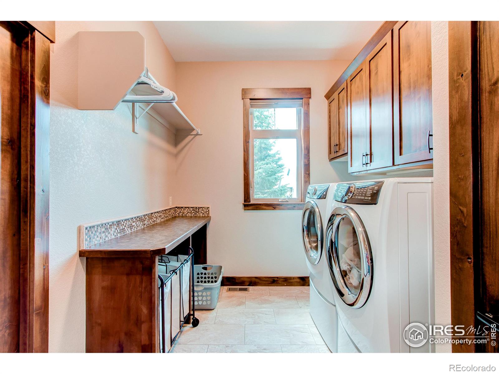 MLS Image #11 for 1015  coral burst drive,loveland, Colorado