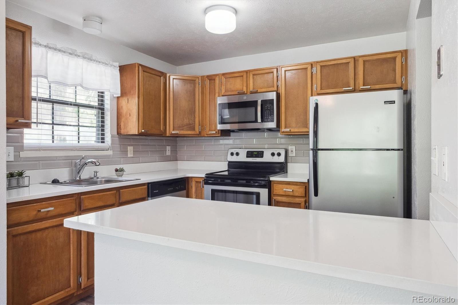 MLS Image #6 for 10950 w florida avenue,lakewood, Colorado