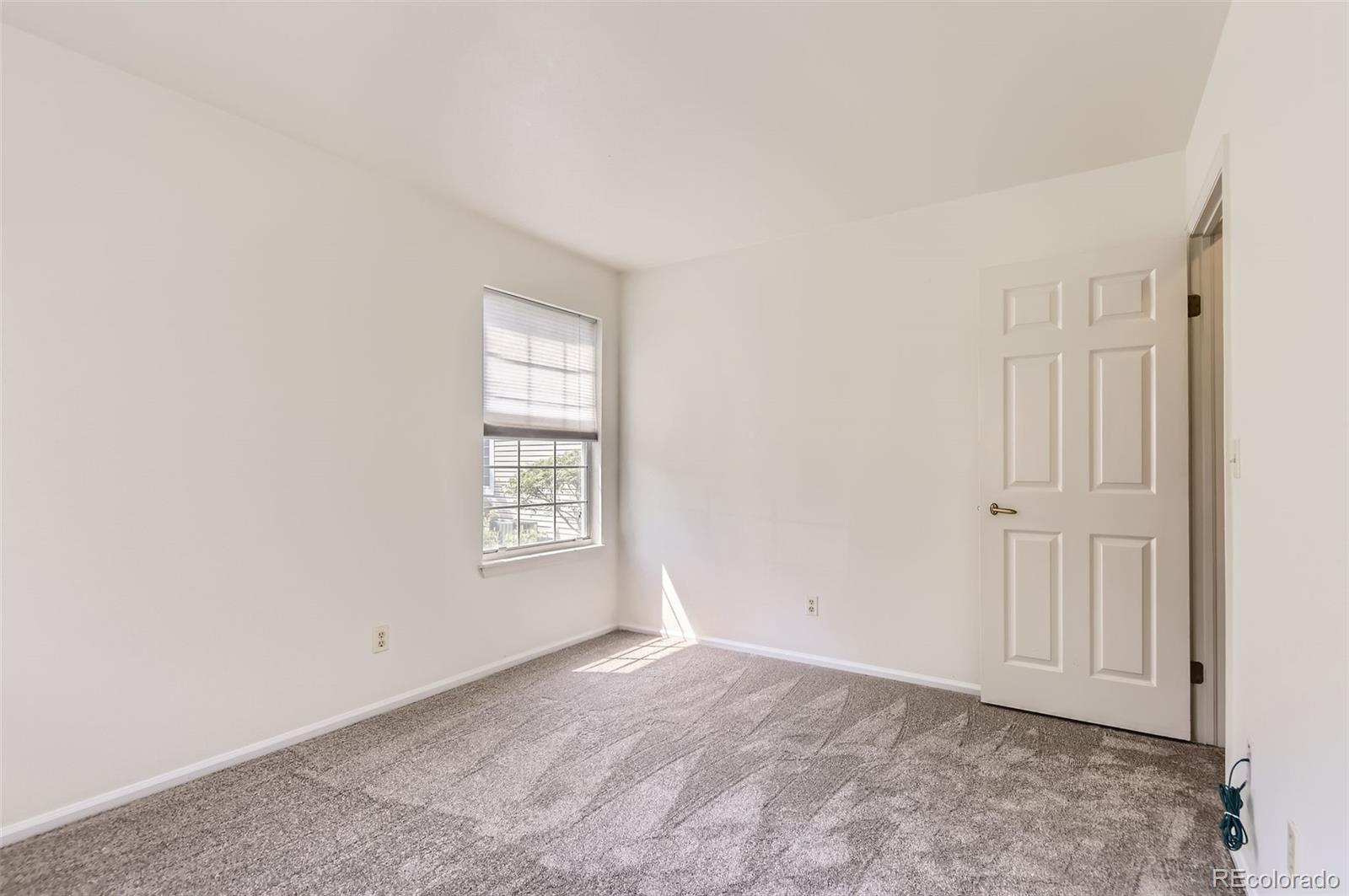 MLS Image #14 for 13940 e linvale place,aurora, Colorado