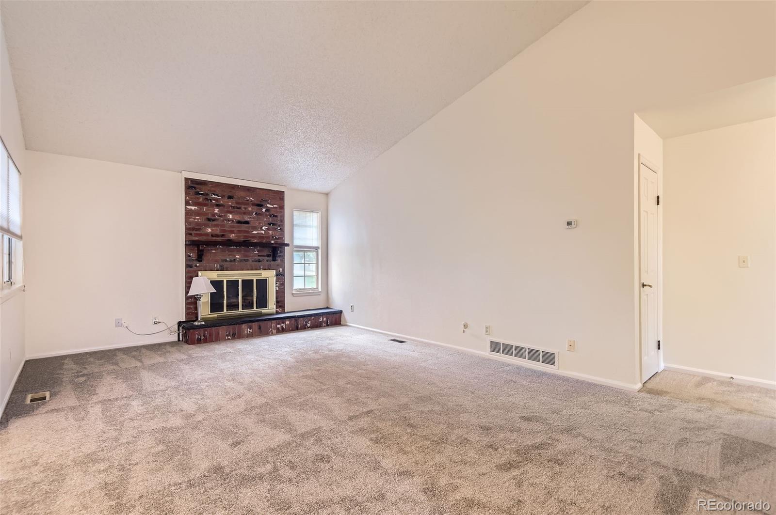 MLS Image #2 for 13940 e linvale place,aurora, Colorado