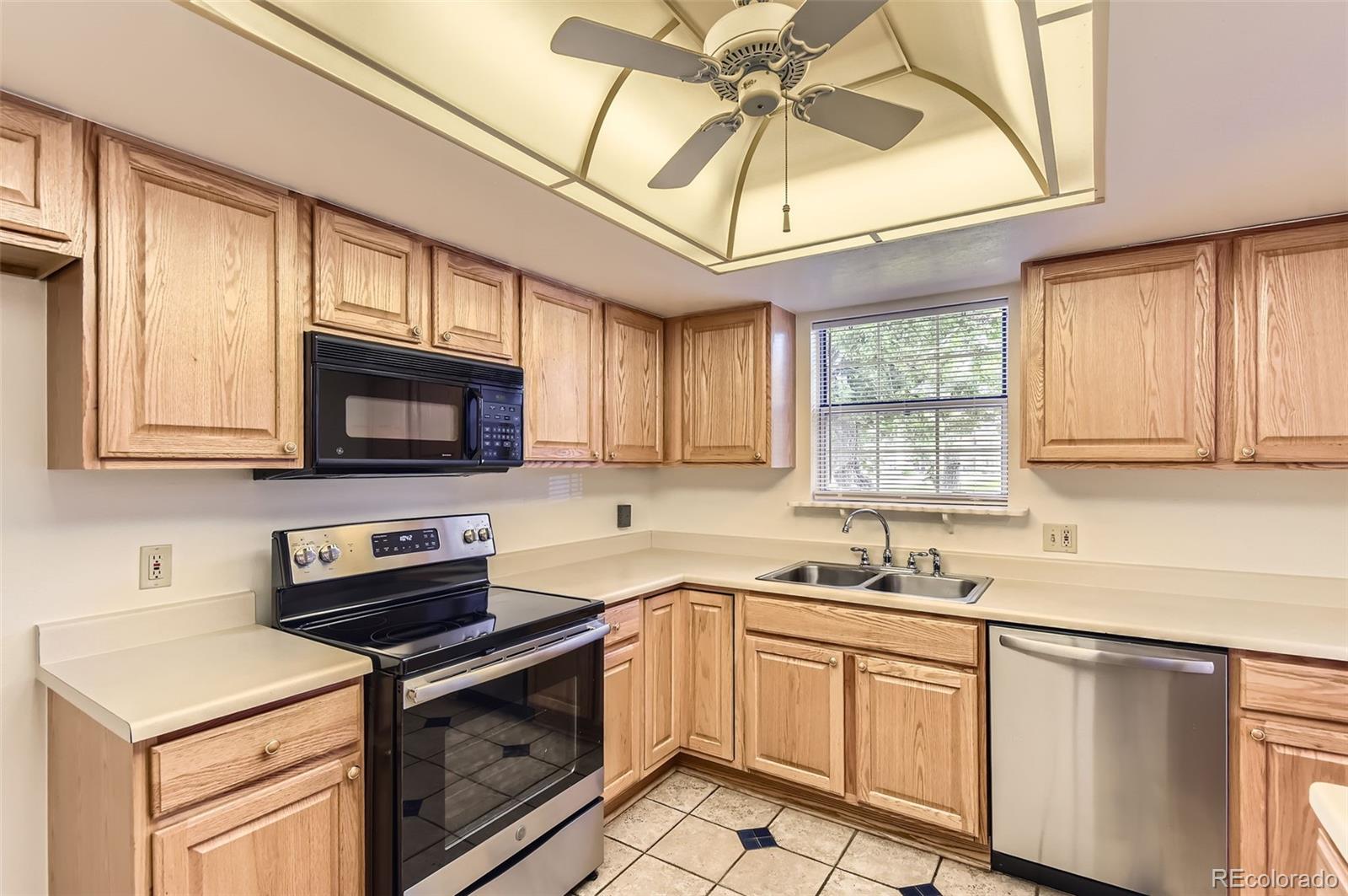 MLS Image #5 for 13940 e linvale place,aurora, Colorado