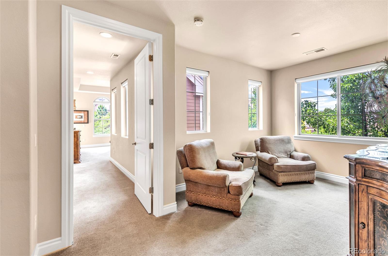 MLS Image #11 for 10136  ridgegate circle,lone tree, Colorado