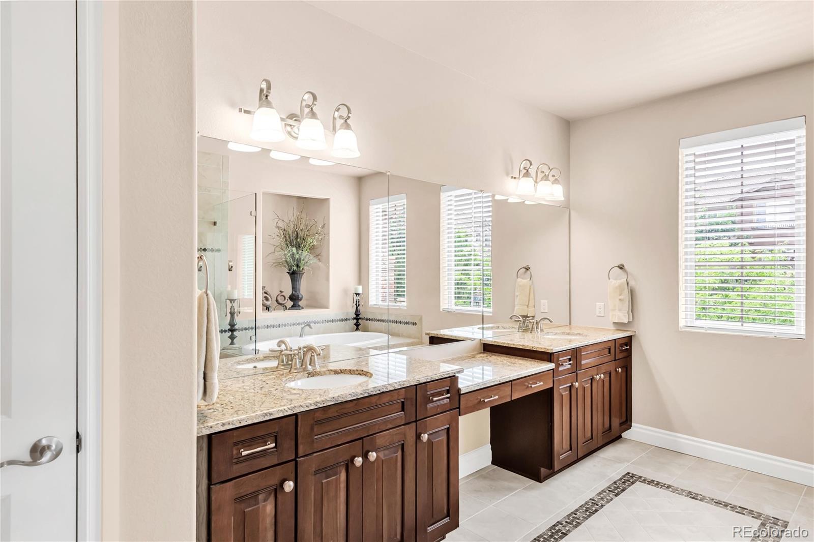 MLS Image #17 for 10136  ridgegate circle,lone tree, Colorado