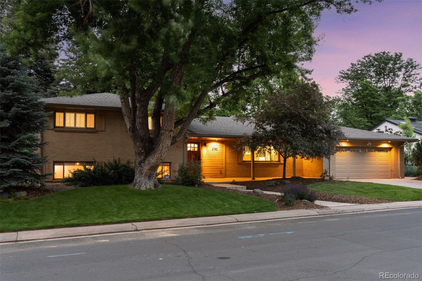 MLS Image #2 for 3190 s detroit street,denver, Colorado