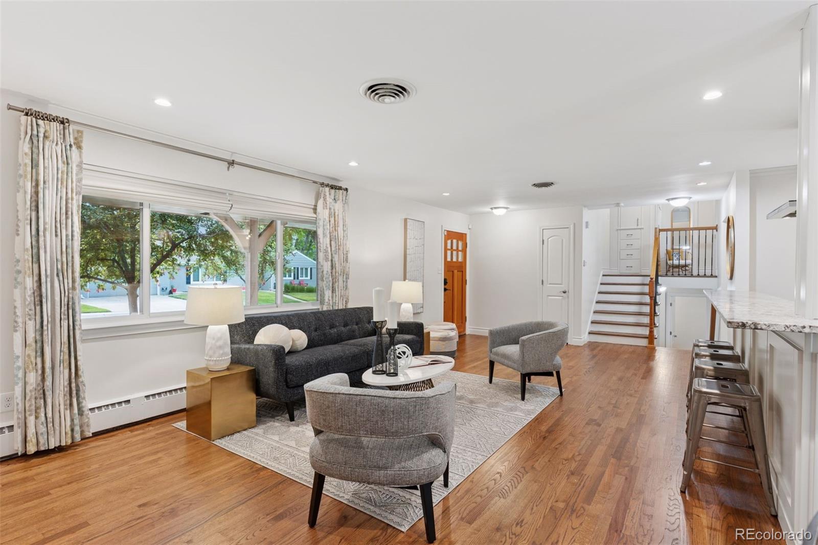 MLS Image #7 for 3190 s detroit street,denver, Colorado