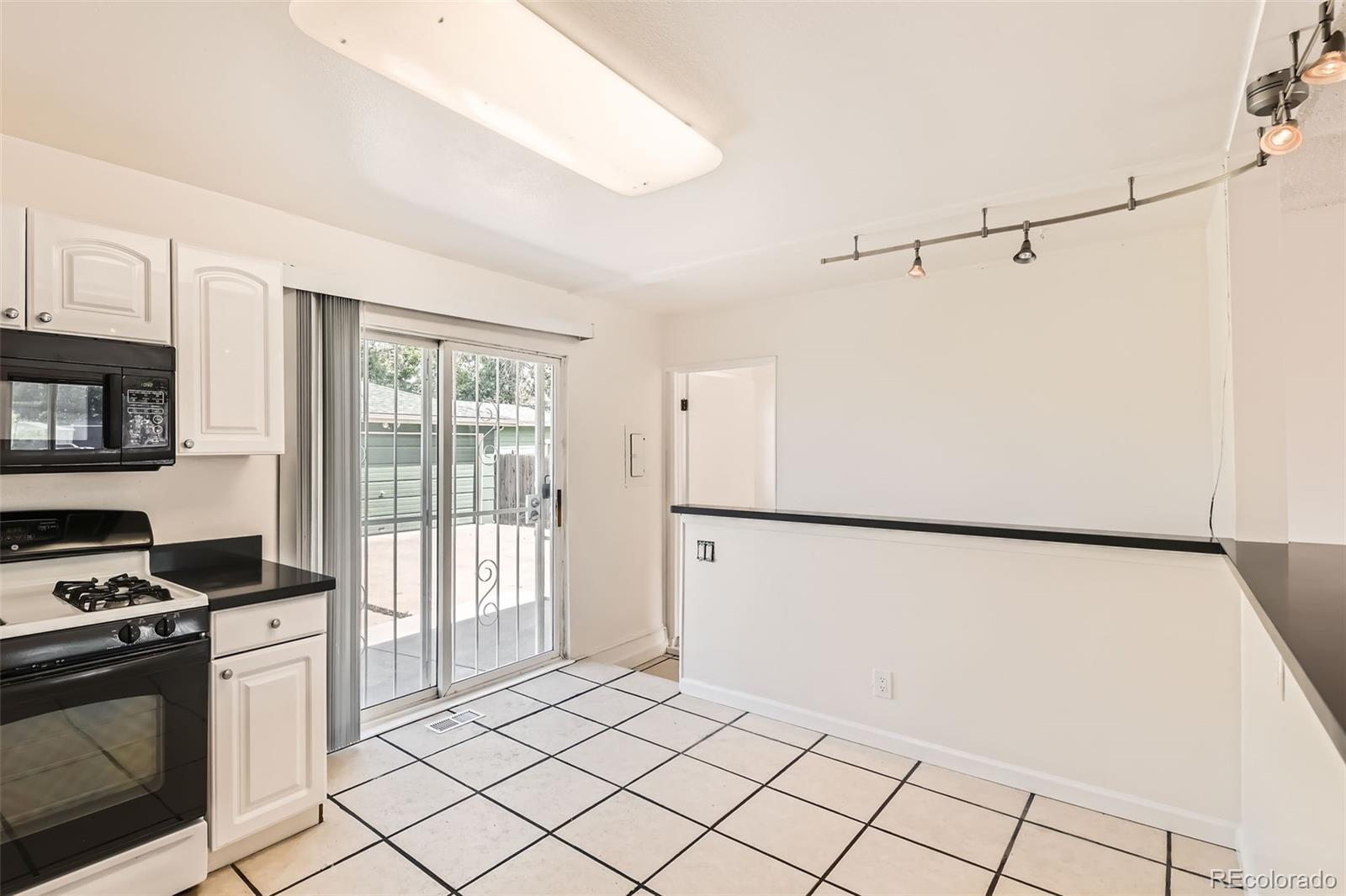 MLS Image #14 for 5556  vaughn street,denver, Colorado