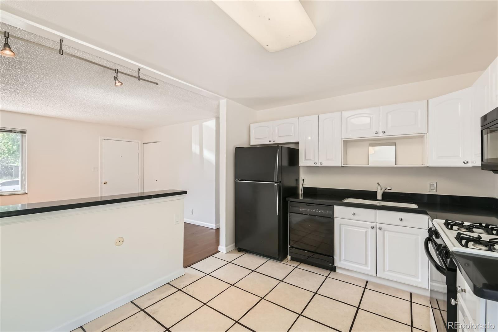 MLS Image #16 for 5556  vaughn street,denver, Colorado