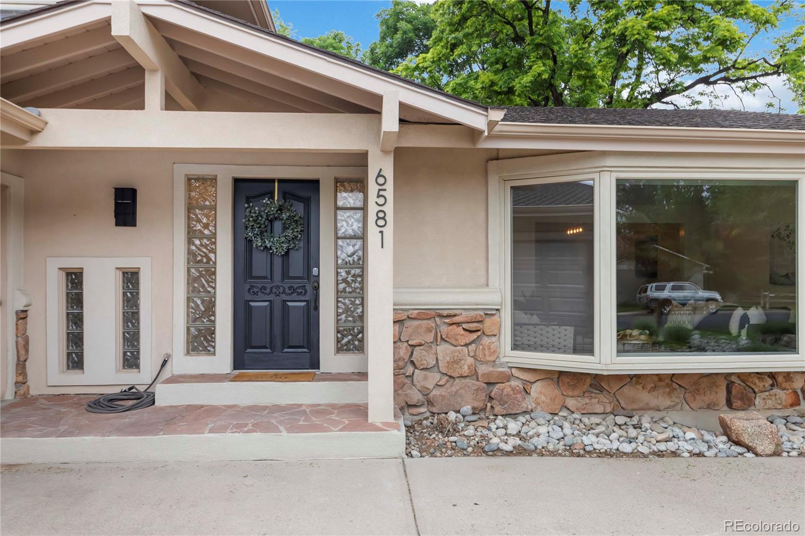 MLS Image #1 for 6581 e heritage place,englewood, Colorado