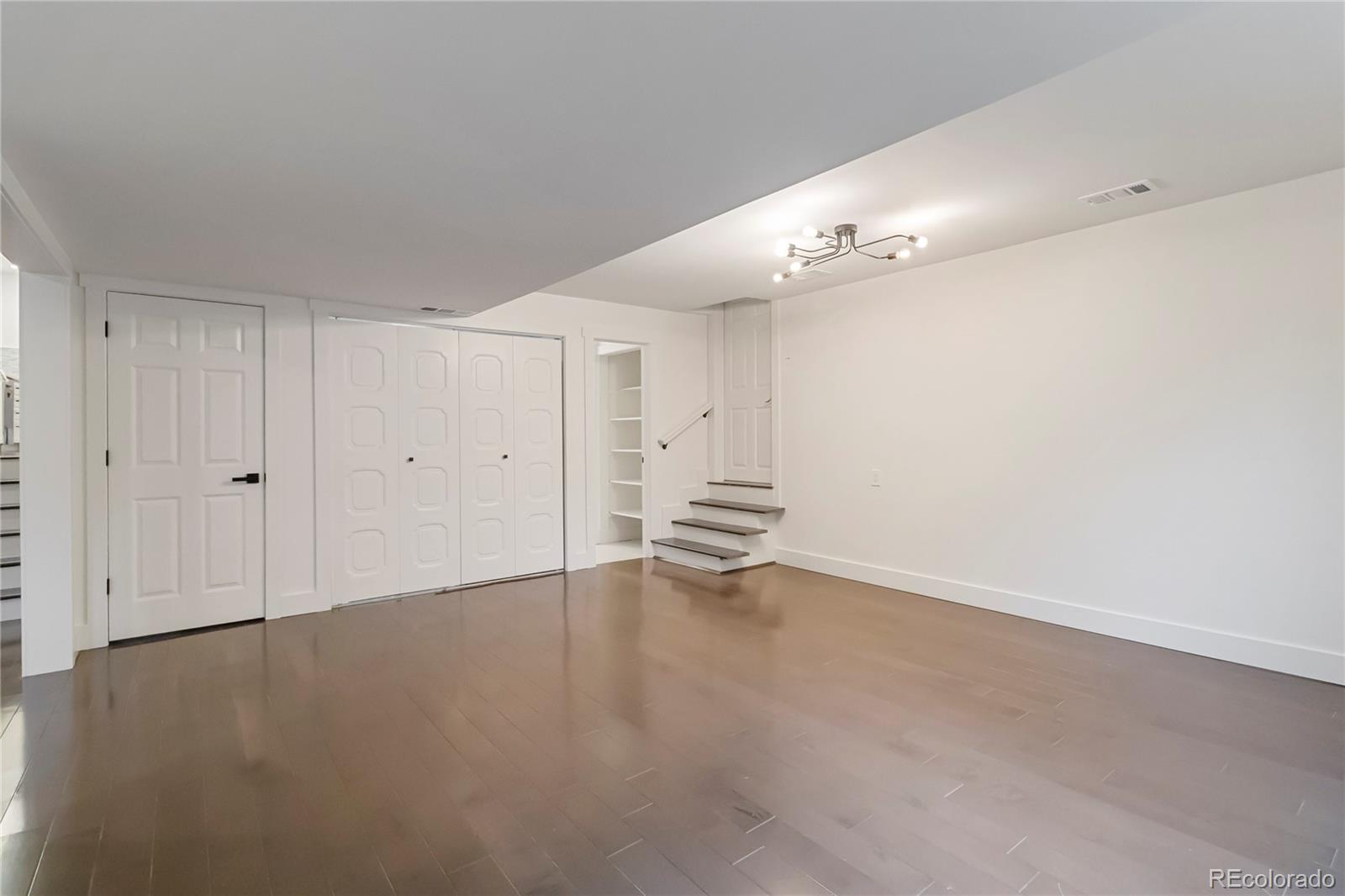 MLS Image #16 for 6581 e heritage place,englewood, Colorado