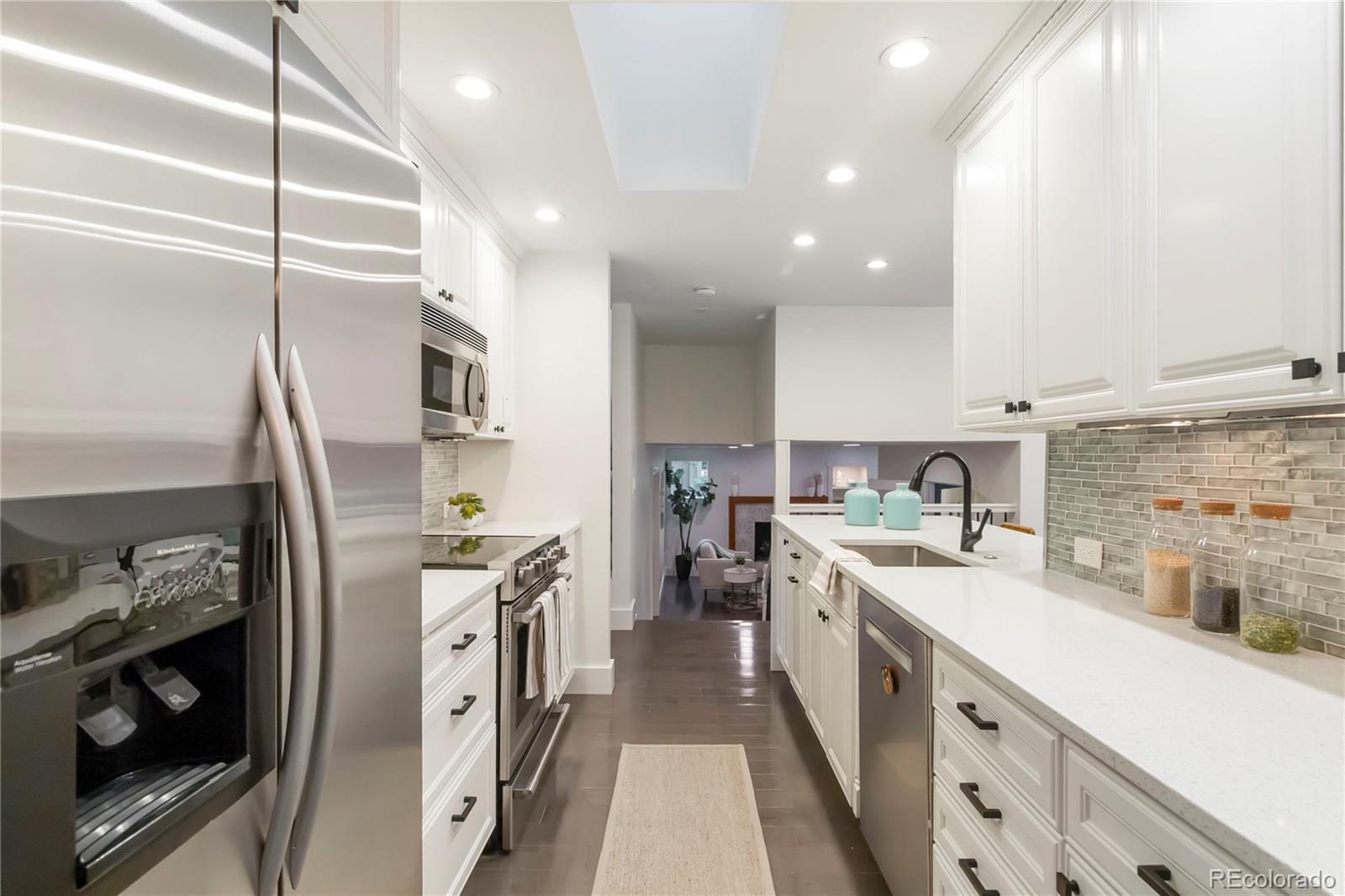 MLS Image #8 for 6581 e heritage place,englewood, Colorado