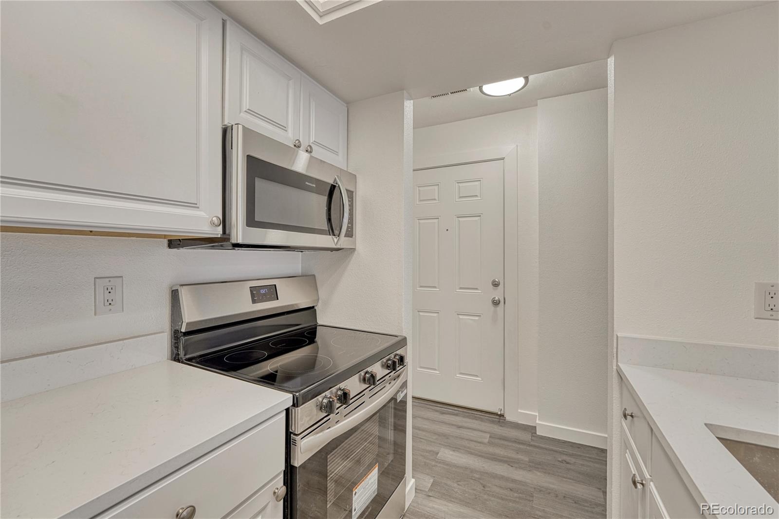 MLS Image #14 for 4283 s salida way,aurora, Colorado