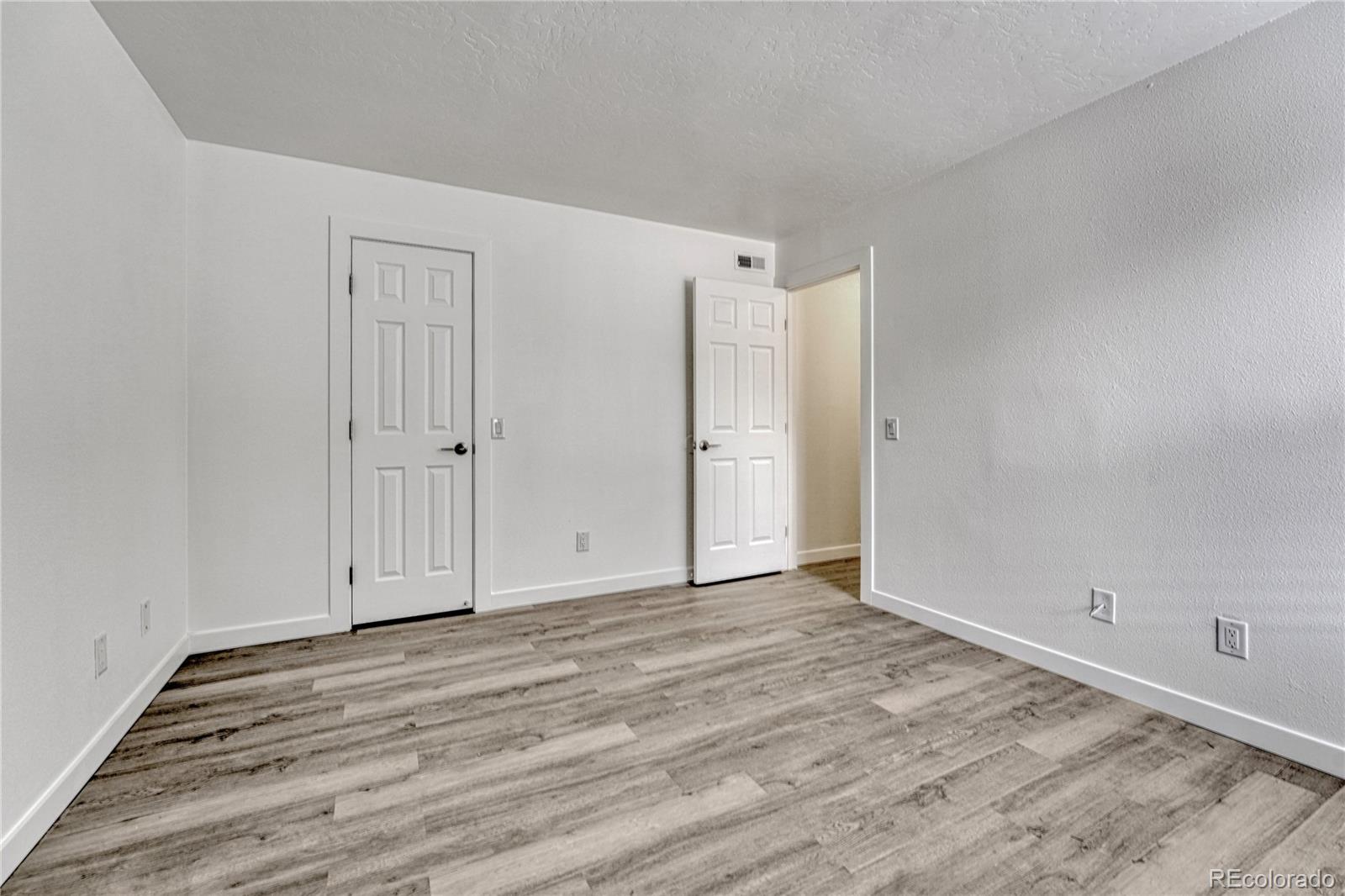 MLS Image #17 for 4283 s salida way,aurora, Colorado