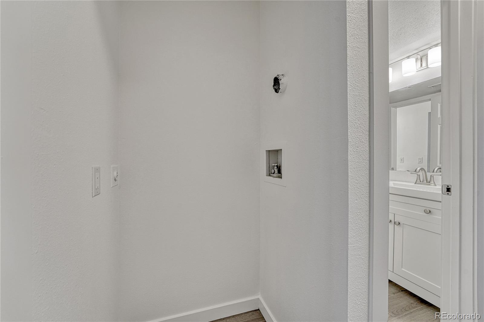MLS Image #22 for 4283 s salida way,aurora, Colorado