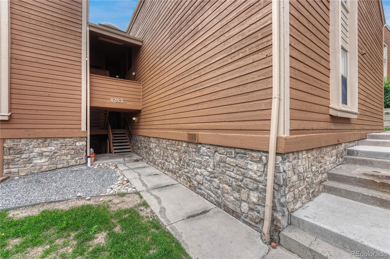 MLS Image #4 for 4283 s salida way,aurora, Colorado