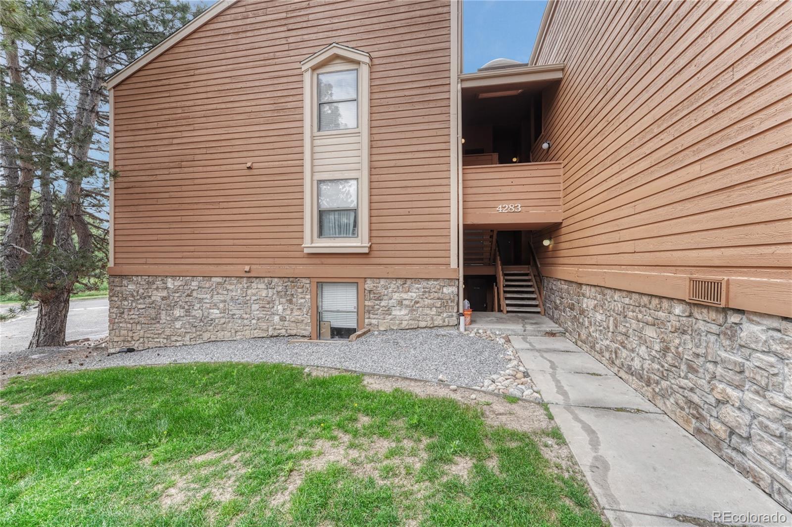 MLS Image #5 for 4283 s salida way,aurora, Colorado
