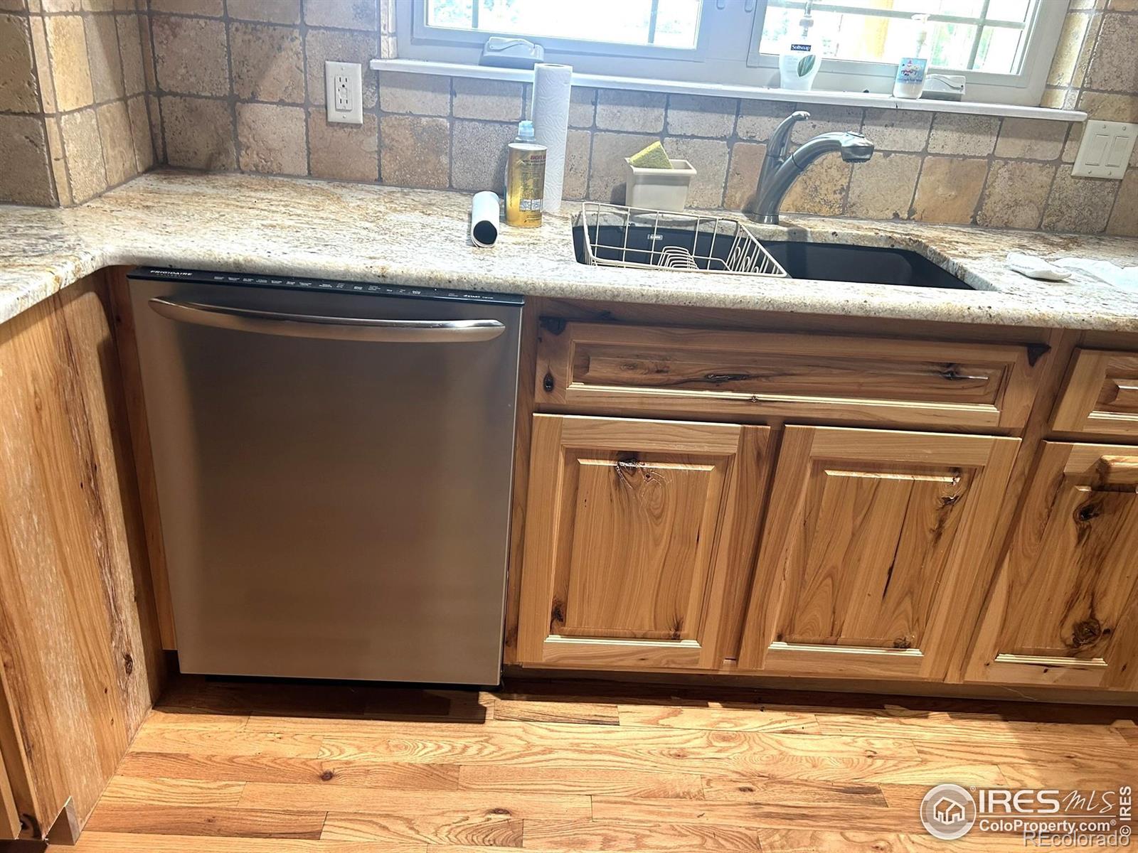 MLS Image #10 for 33180  pikes peak drive,greeley, Colorado