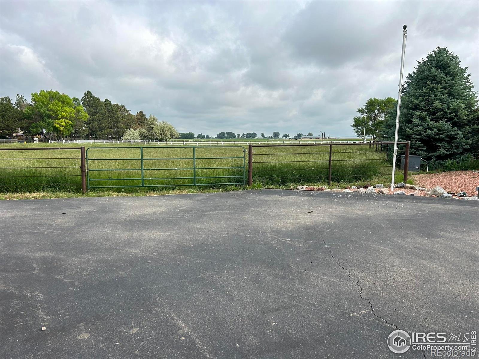 MLS Image #6 for 33180  pikes peak drive,greeley, Colorado