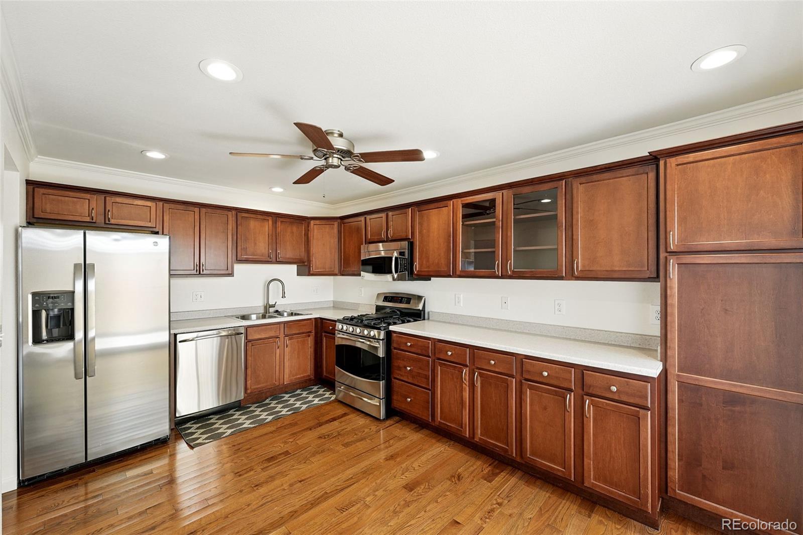 MLS Image #6 for 1050 s monaco parkway,denver, Colorado