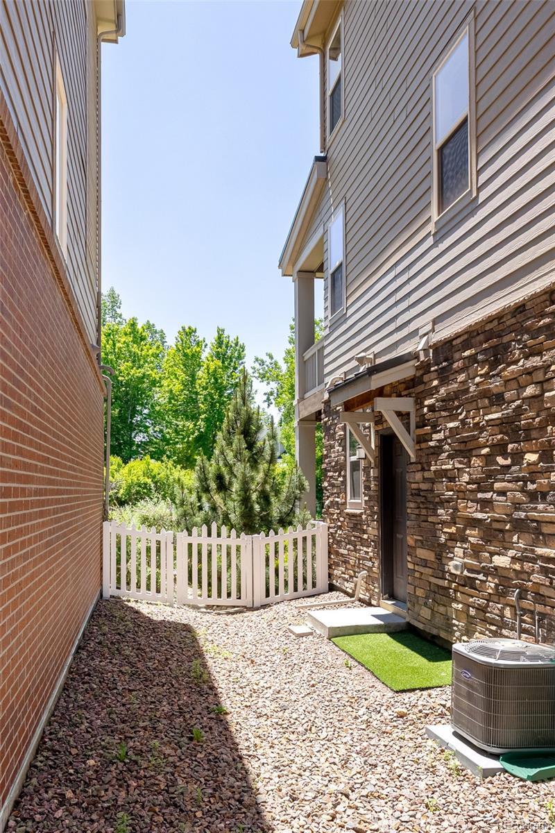 MLS Image #20 for 12714 e dickenson avenue,aurora, Colorado
