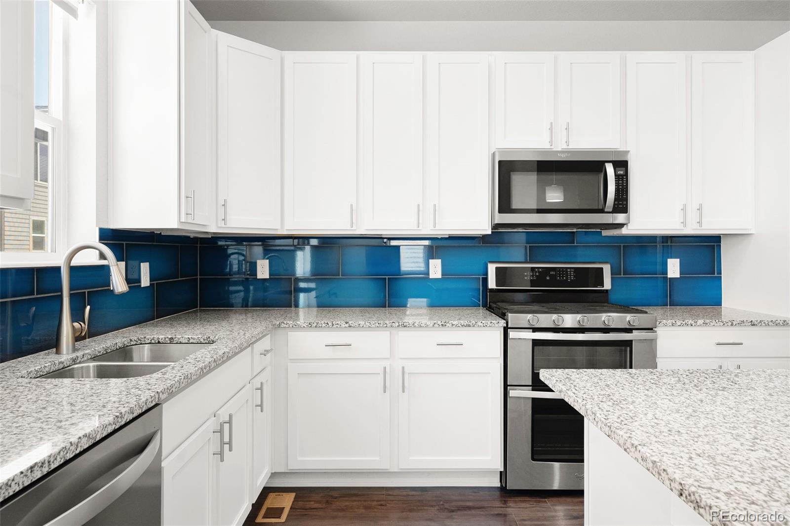 MLS Image #7 for 12714 e dickenson avenue,aurora, Colorado