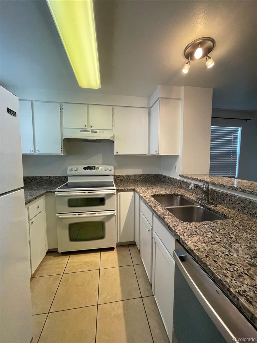 MLS Image #3 for 16485 e 17th place d,aurora, Colorado