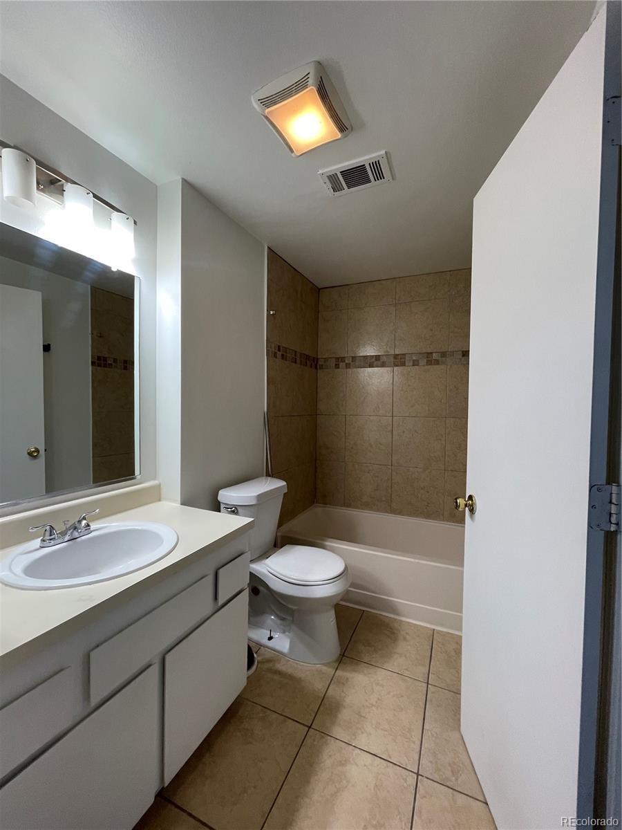 MLS Image #9 for 16485 e 17th place d,aurora, Colorado