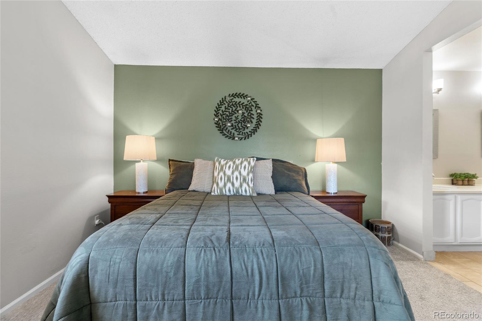 MLS Image #16 for 2181 e phillips lane,centennial, Colorado