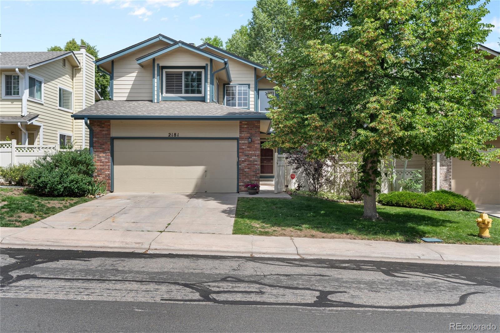 MLS Image #2 for 2181 e phillips lane,centennial, Colorado