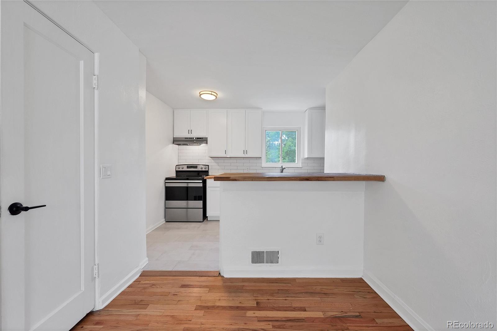 MLS Image #9 for 6765 w 33rd avenue,wheat ridge, Colorado