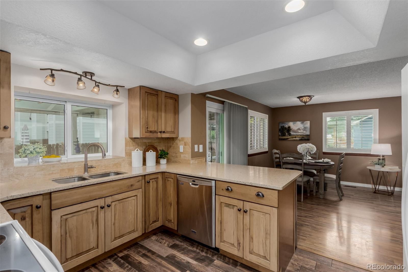MLS Image #10 for 6119  zenobia court,arvada, Colorado