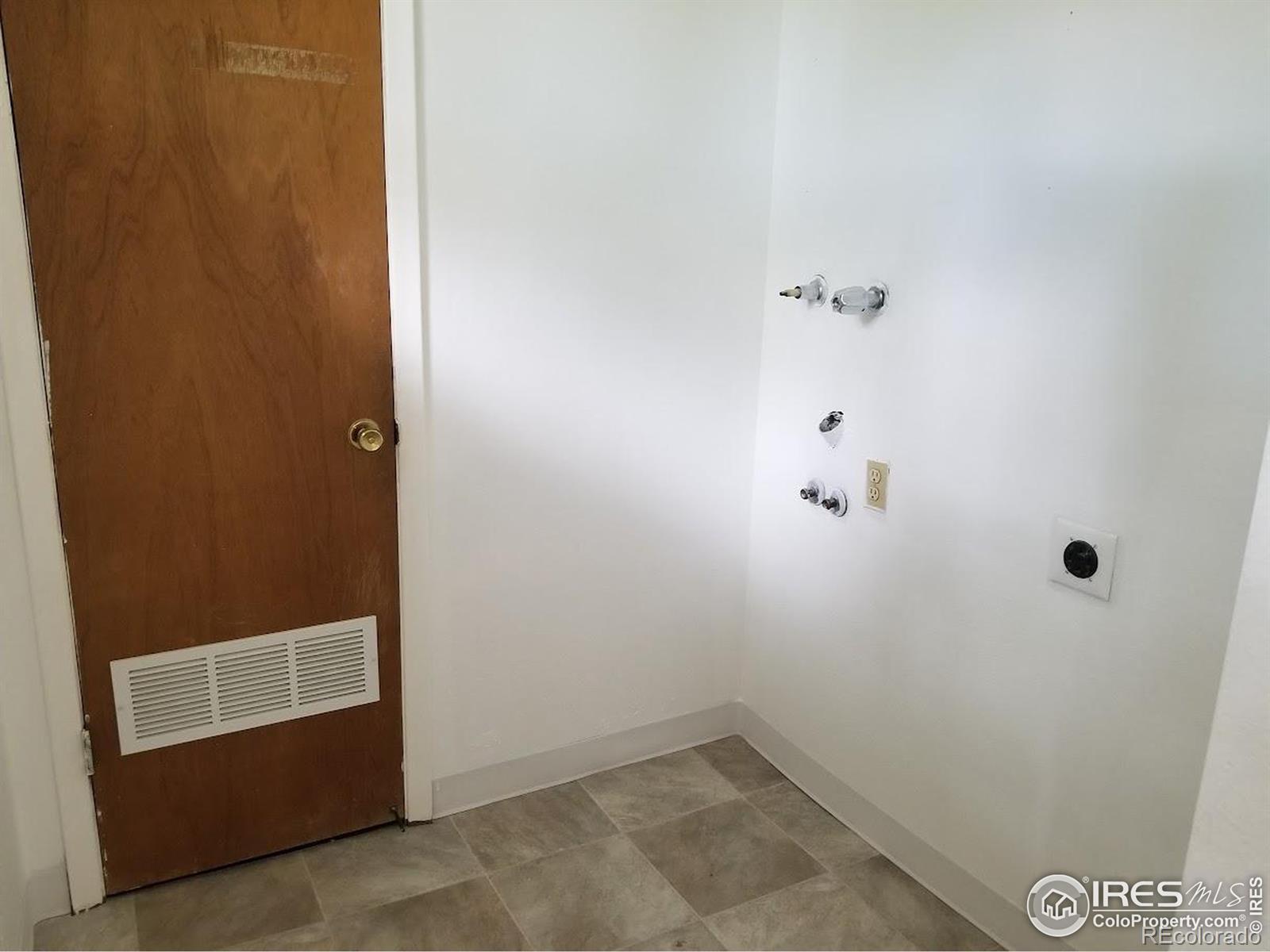 MLS Image #7 for 829  hubbard drive,longmont, Colorado