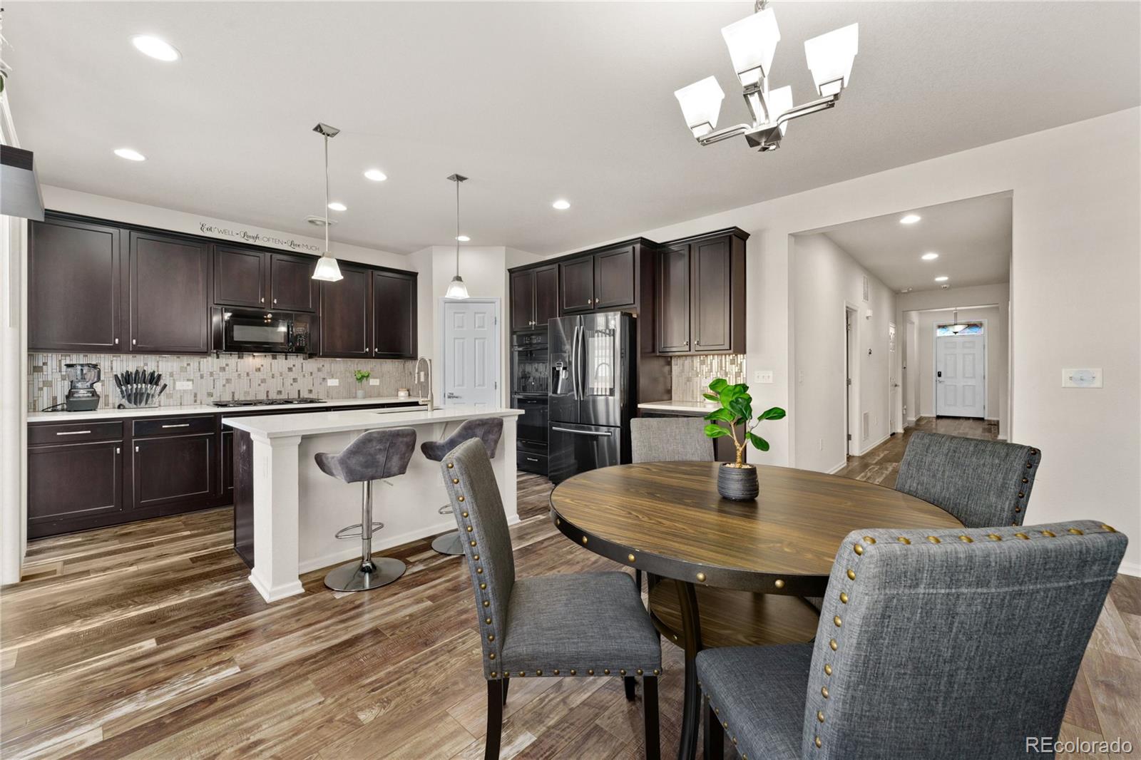 MLS Image #4 for 25127 e maple avenue,aurora, Colorado