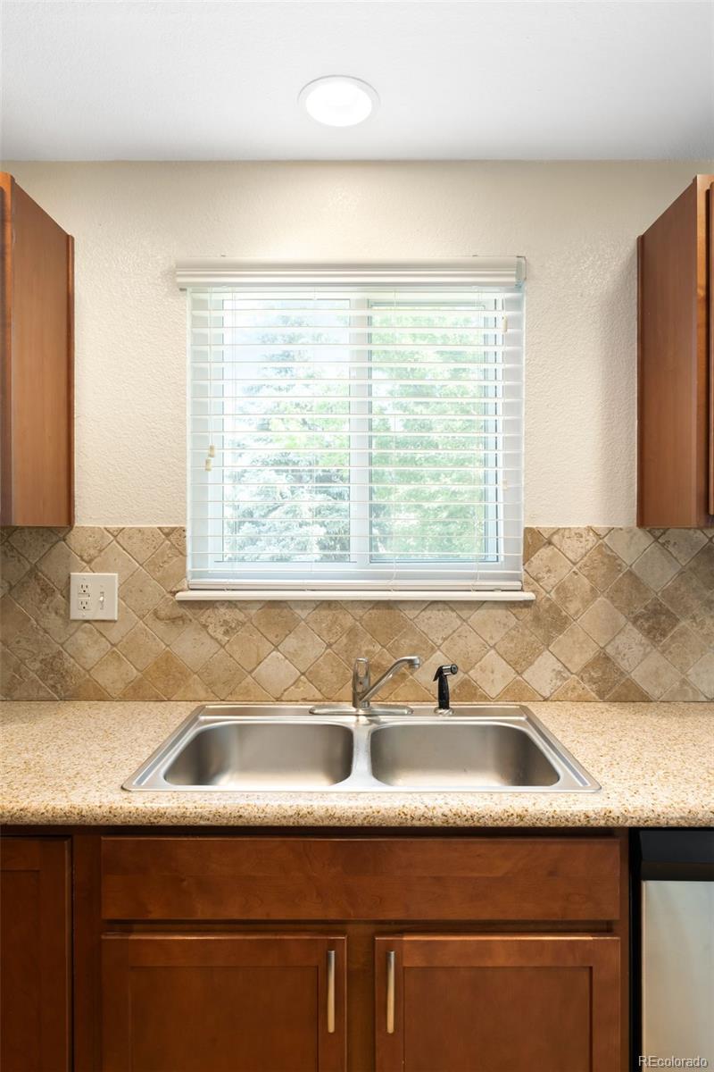 MLS Image #10 for 20389 e powers place,centennial, Colorado