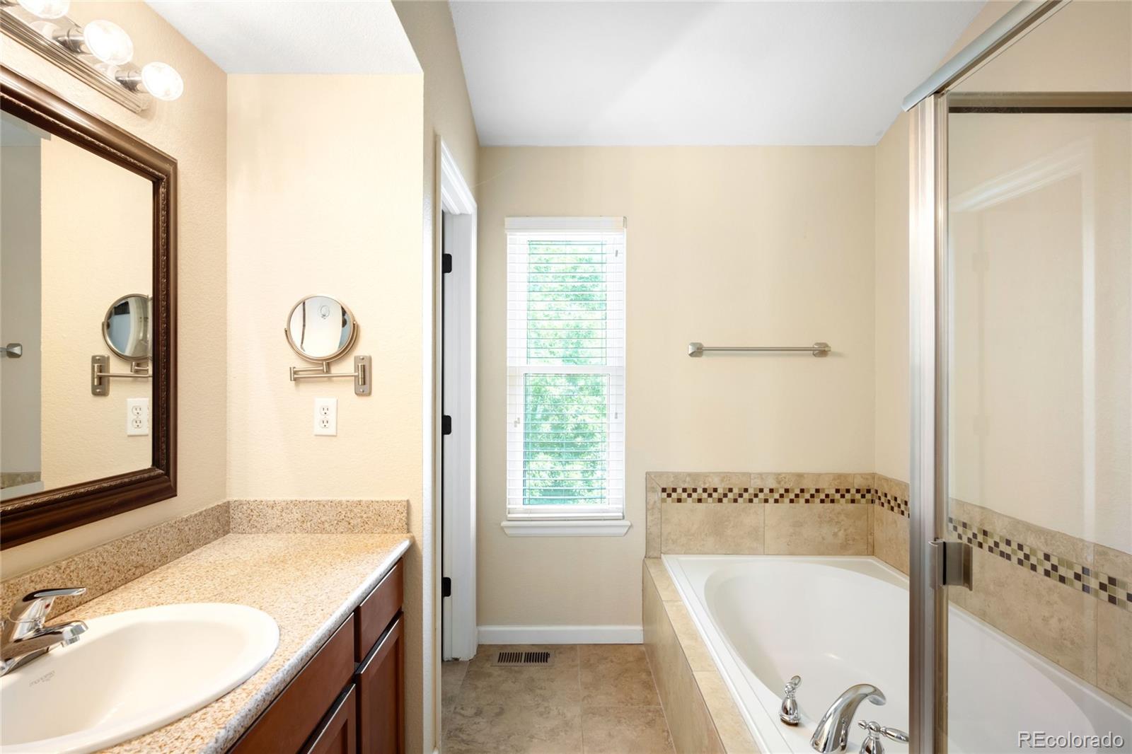 MLS Image #15 for 20389 e powers place,centennial, Colorado