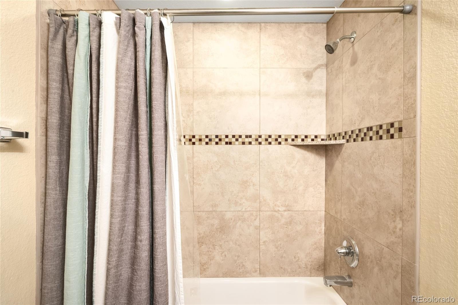 MLS Image #29 for 20389 e powers place,centennial, Colorado