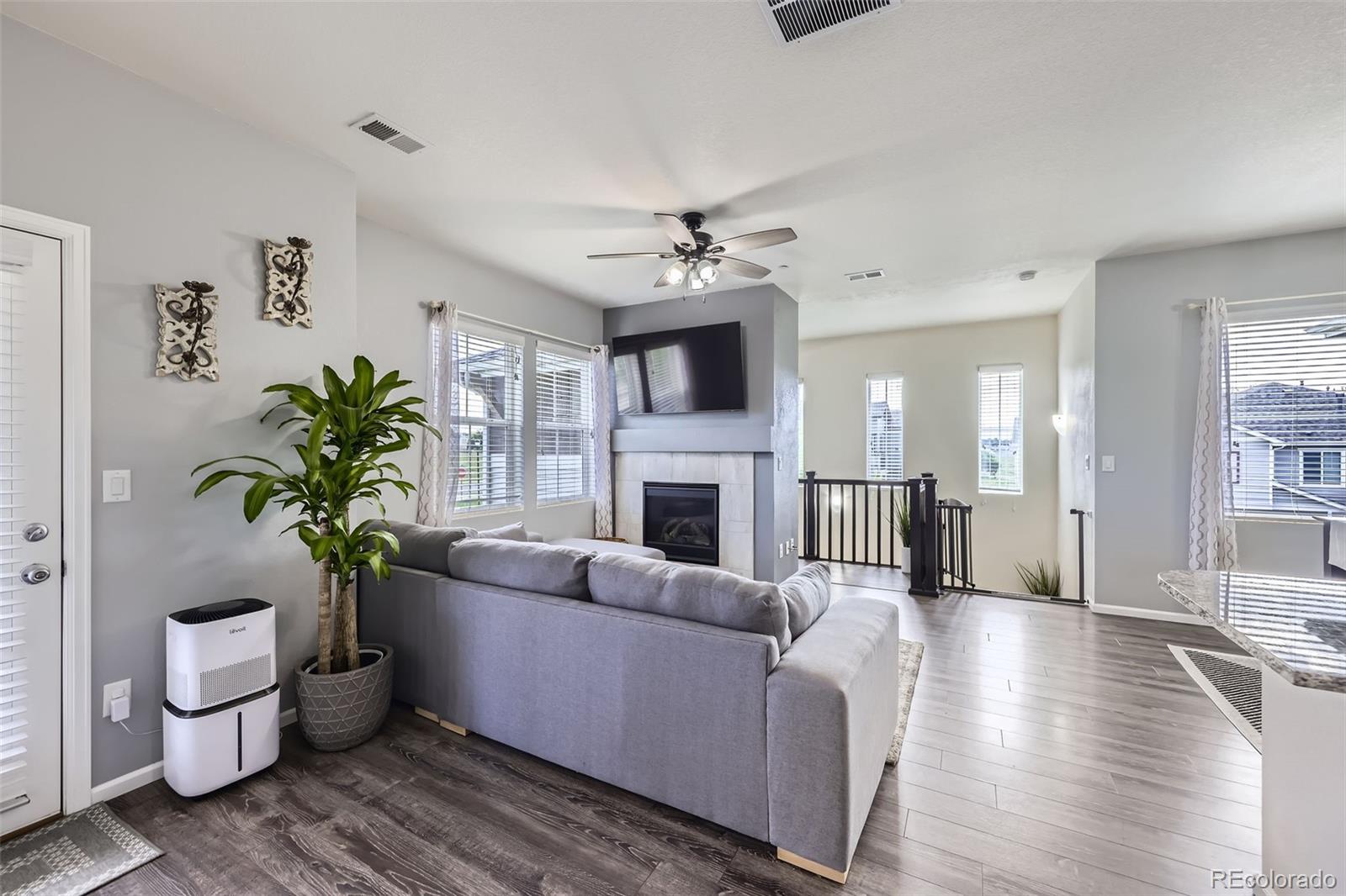 MLS Image #18 for 12910  grant circle,thornton, Colorado